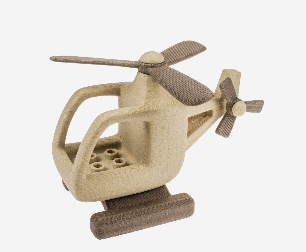 Helikopter wydrukowany przy pomocy filamentu Fiberlogy Fiber Wood
